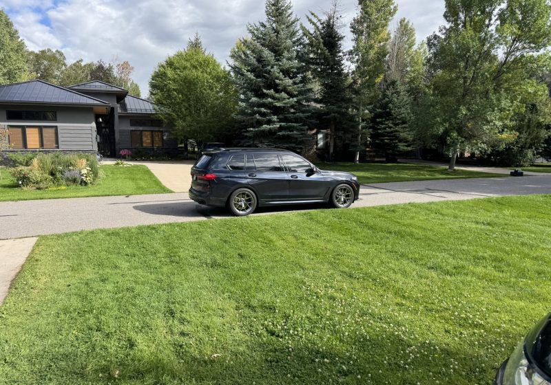 2020 BMW X7 M50i photo